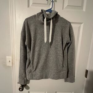 Lululemon Athletica Gray Fleece Style Pullover - Size 4